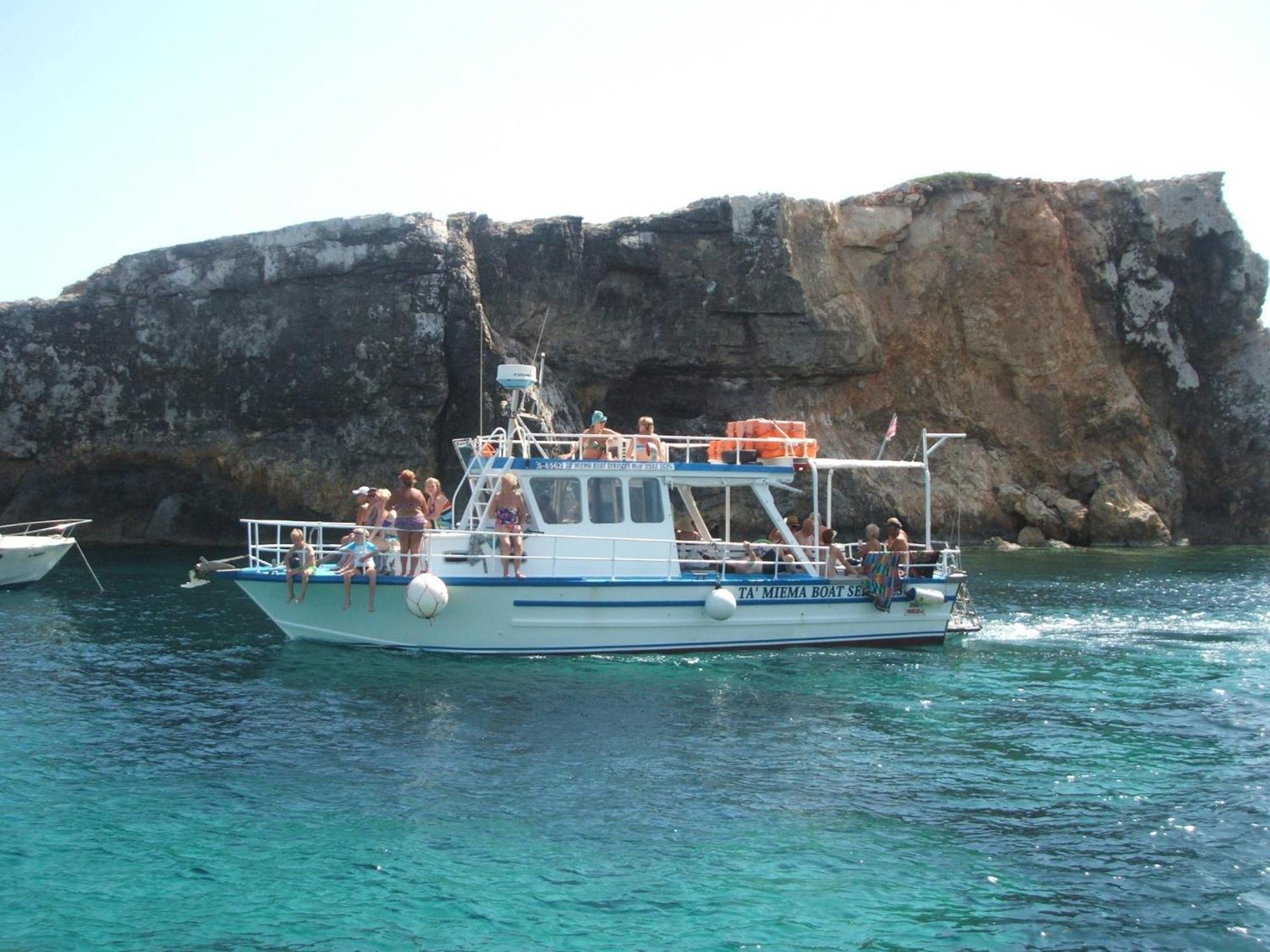 Comino Gozo Private Boat Trips Charters * Ghajnsielem
